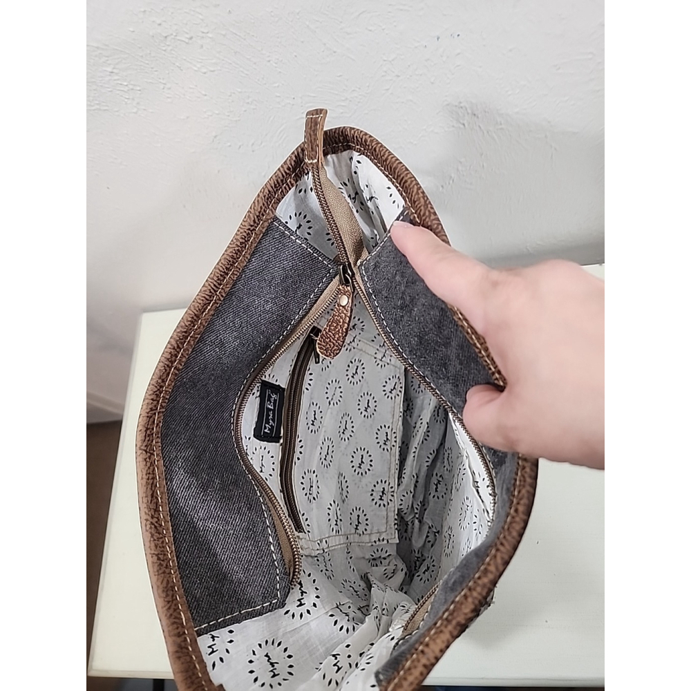 Myra Pivot Print Vintage Style Shoulder Bag NWT - Picture 5 of 6